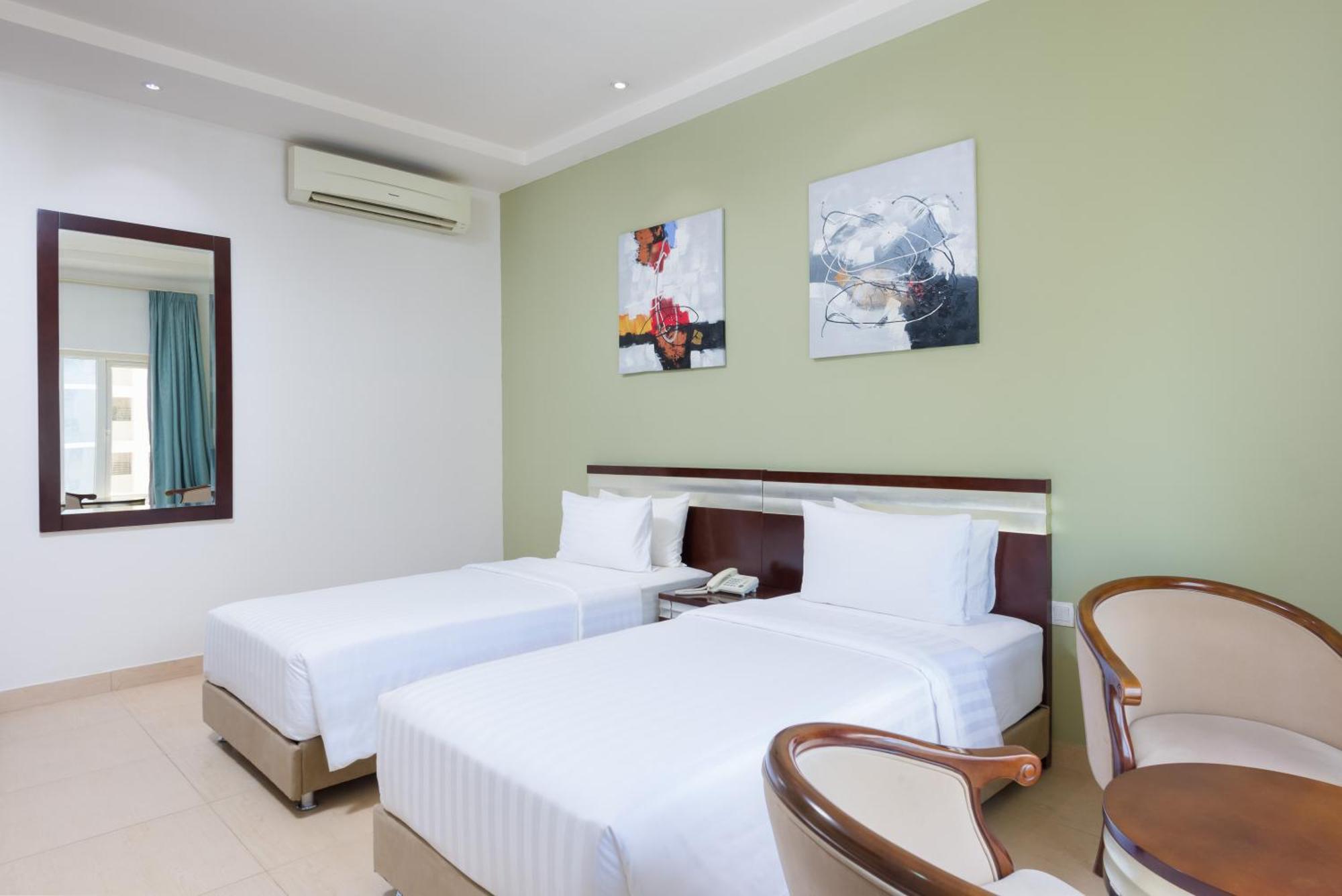 Centara Life Muscat Dunes Hotel Eksteriør bilde