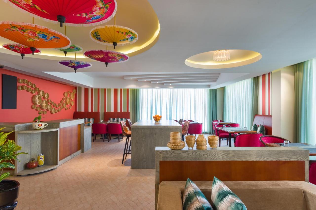 Centara Life Muscat Dunes Hotel Eksteriør bilde